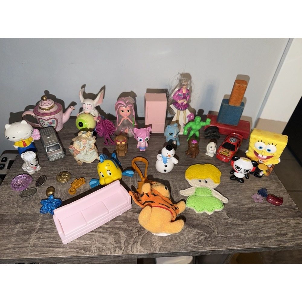 Large Trinket Lot 30+ Pieces Good For Trinket Shelves Or Collections